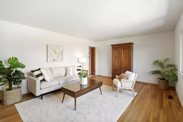 Woodland, CA 95695,112 Toyon DR