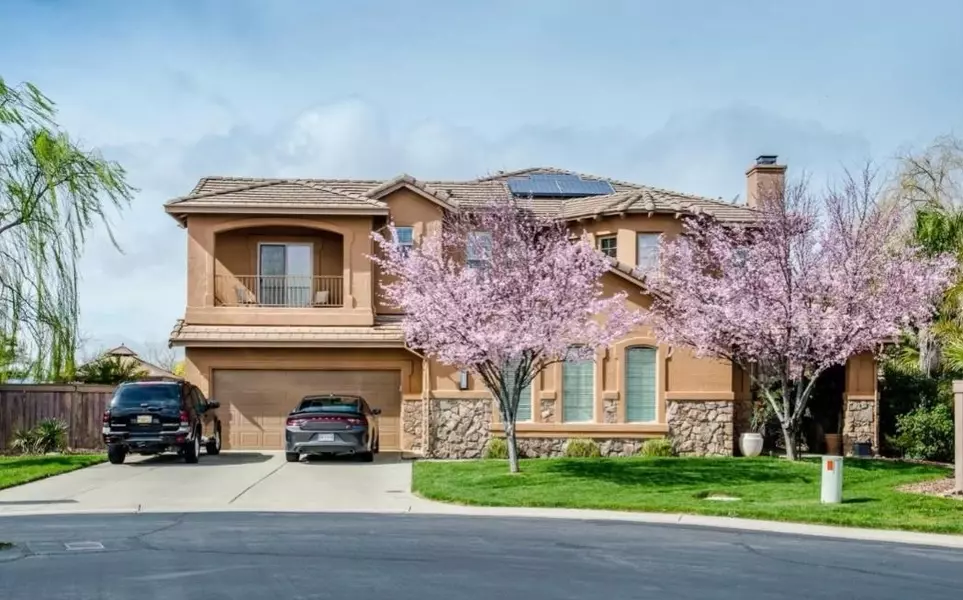 33324 Merganser CT, Woodland, CA 95695