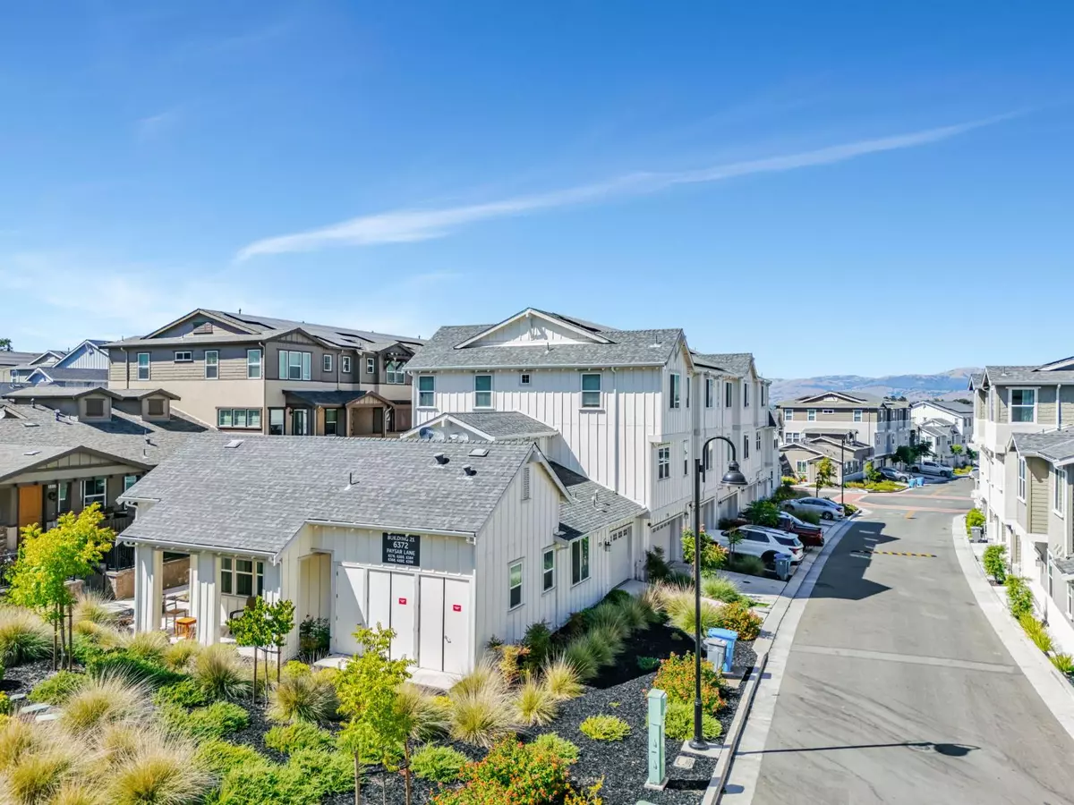 Gilroy, CA 95020,6384 Paysar LN