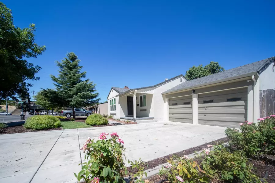 2529 W Alpine AVE, Stockton, CA 95204