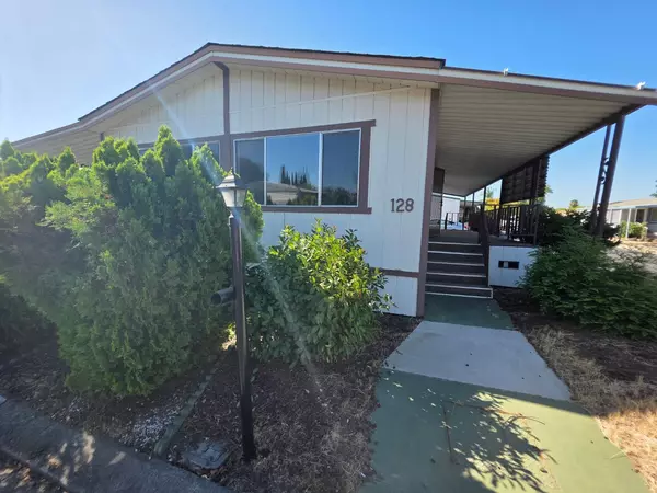 2621 Prescott RD #128, Modesto, CA 95350