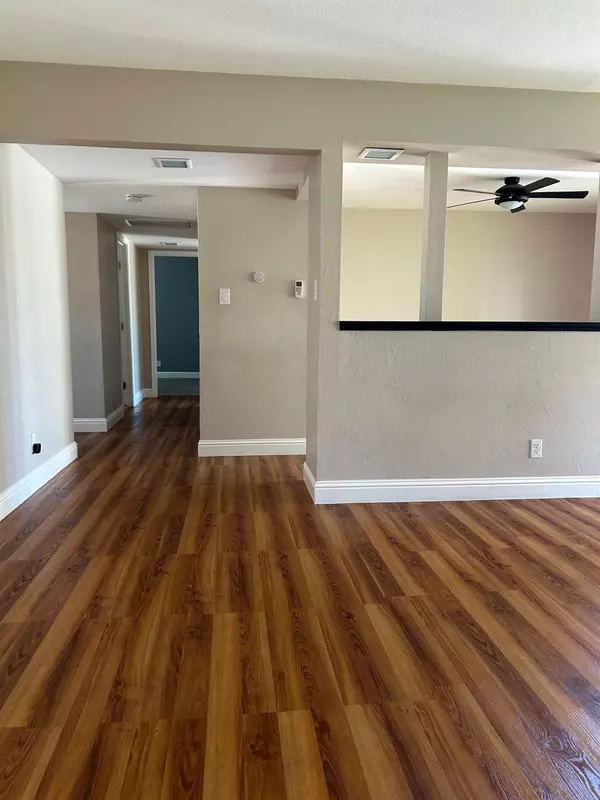 Rancho Cordova, CA 95670,10343 Holmes WAY