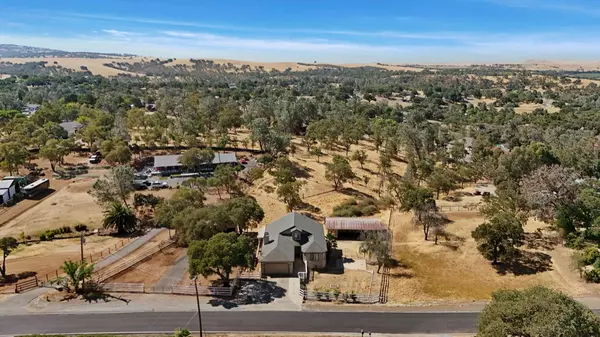 Valley Springs, CA 95252,8510 Hautly LN