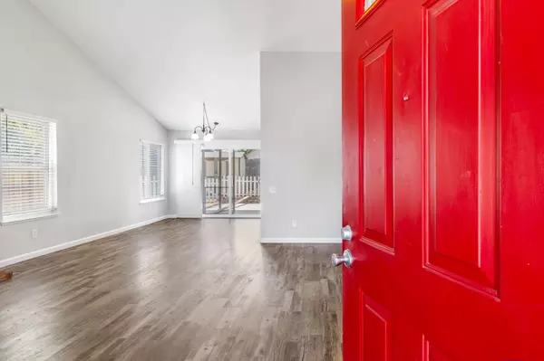 Sacramento, CA 95826,9098 Burst CT