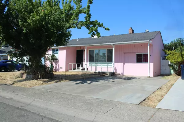 5604 Johns DR, Sacramento, CA 95822