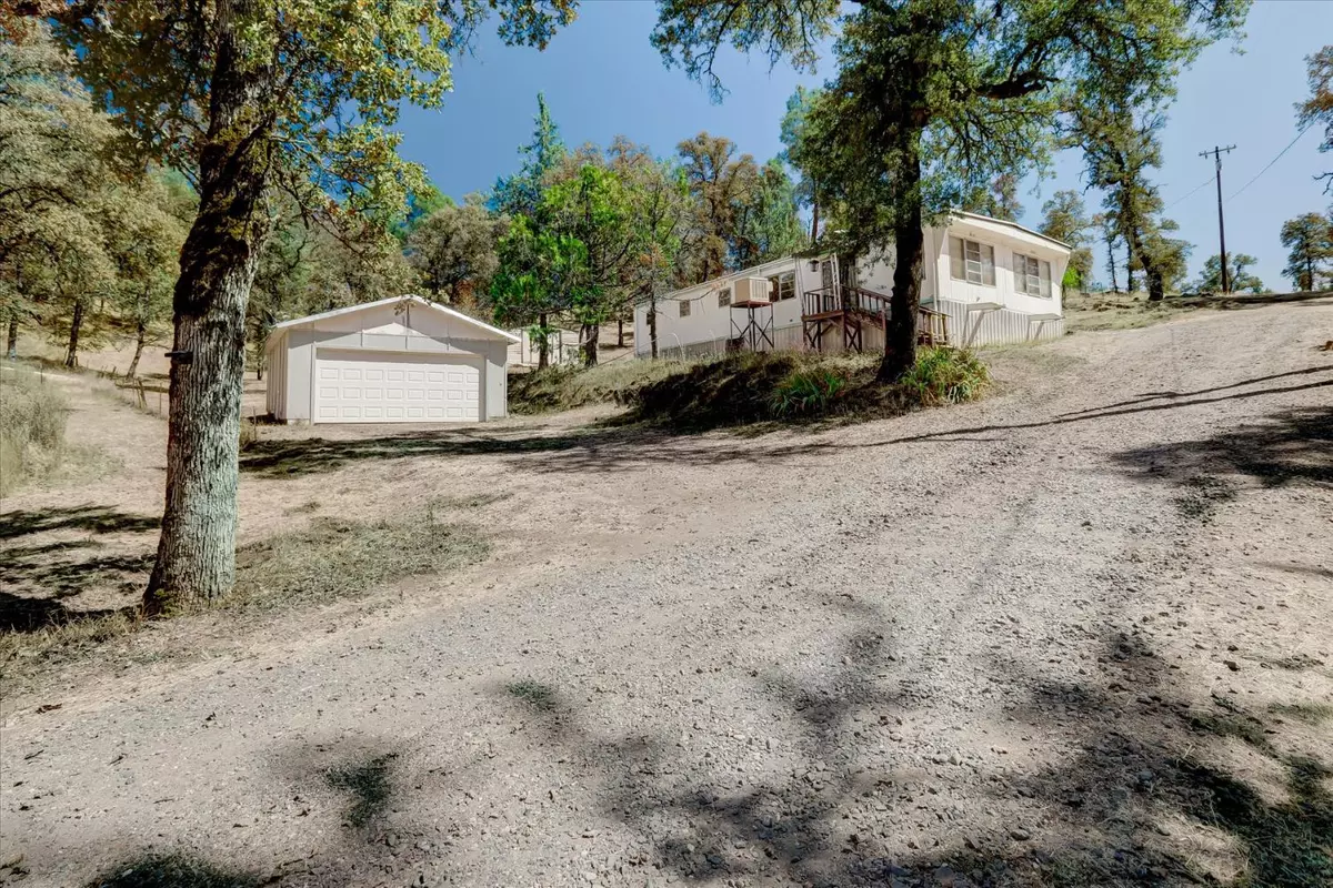 Grass Valley, CA 95949,15065 Magnolia RD