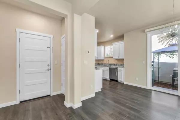 Elk Grove, CA 95757,4233 Ocean LN
