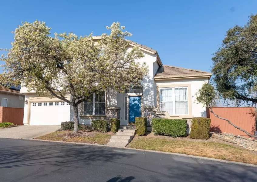12077 Gold Pointe LN, Gold River, CA 95670