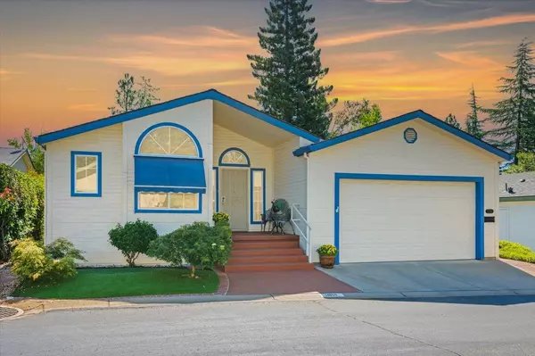 14859 Hidden Rock DR, Grass Valley, CA 95949