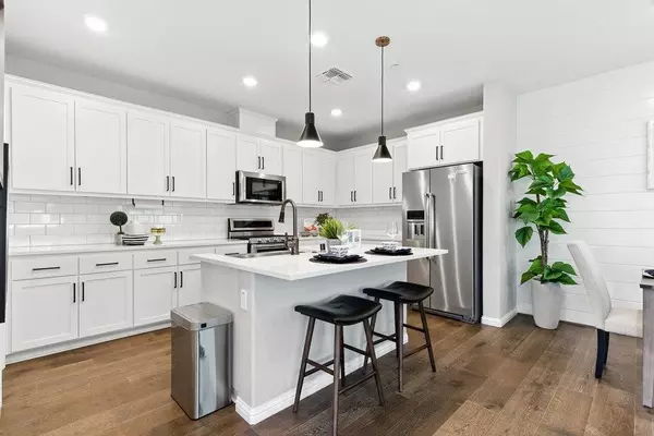 Fremont, CA 94538,40769 Squill Common