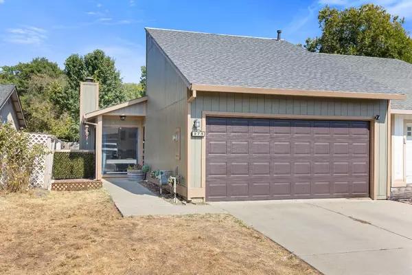 275 R St, Lincoln, CA 95648