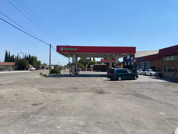 Manteca, CA 95337,251 S Airport WAY
