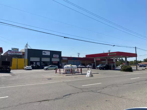 Manteca, CA 95337,251 S Airport WAY