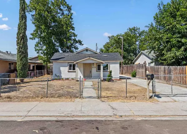 229 Crockett AVE, Modesto, CA 95351