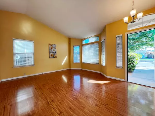 Sacramento, CA 95828,8405 Cassatt WAY