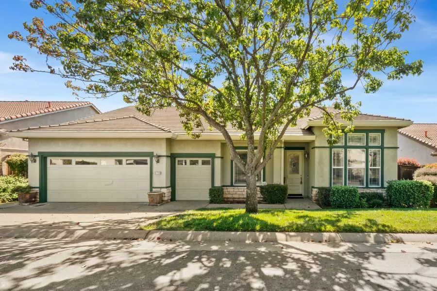 3720 Coldwater Dr, Rocklin, CA 95765