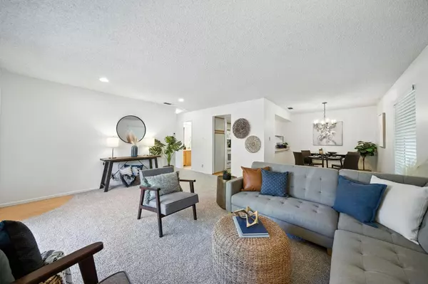 Concord, CA 94521,5494 Roundtree DR #B