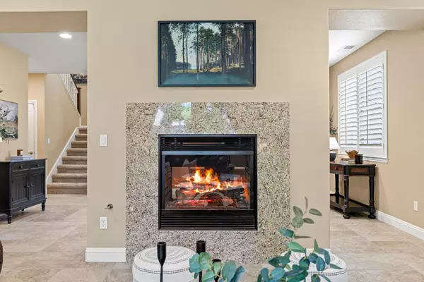 El Dorado Hills, CA 95762,2717 Dana LOOP