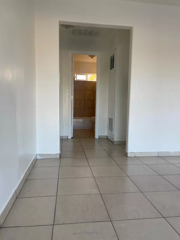 Merced, CA 95340,2331 R ST