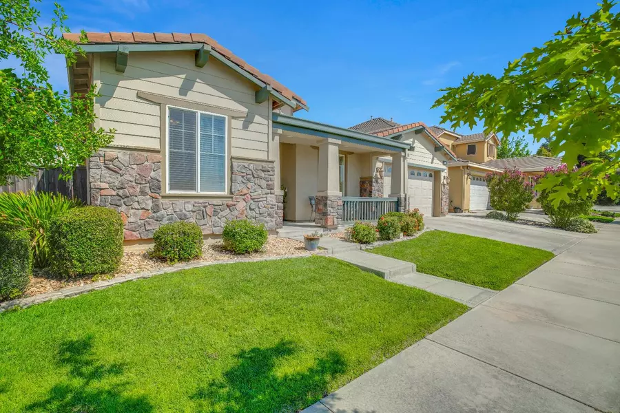 2272 Tori WAY, Oakdale, CA 95361