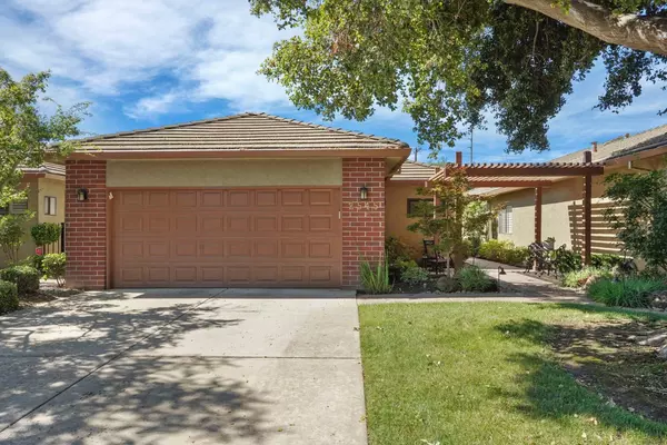 2545 Central Park DR, Lodi, CA 95242