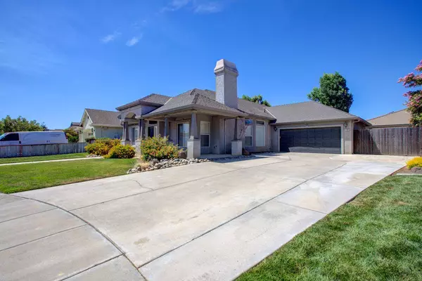 Hughson, CA 95326,1701 Heartnut WAY