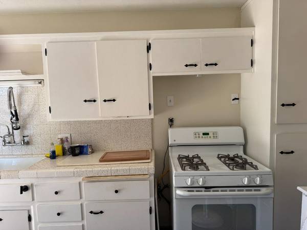 214 Bay DR, Sacramento, CA 95815
