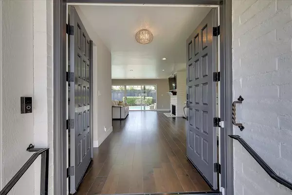Sacramento, CA 95864,2656 American River DR
