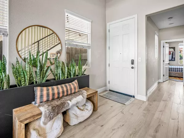 Rocklin, CA 95765,1327 Larkspur DR