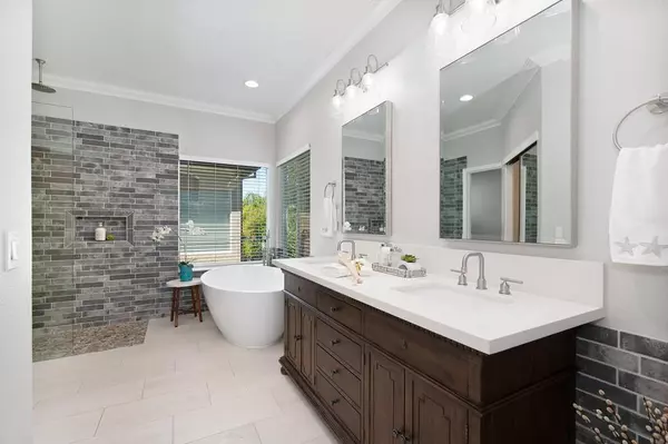 Roseville, CA 95678,564 Striped Moss ST