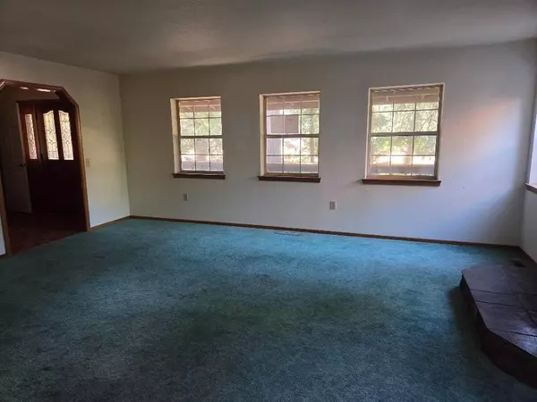 Twain Harte, CA 95383,19240 Middle Camp Sugar Pine RD