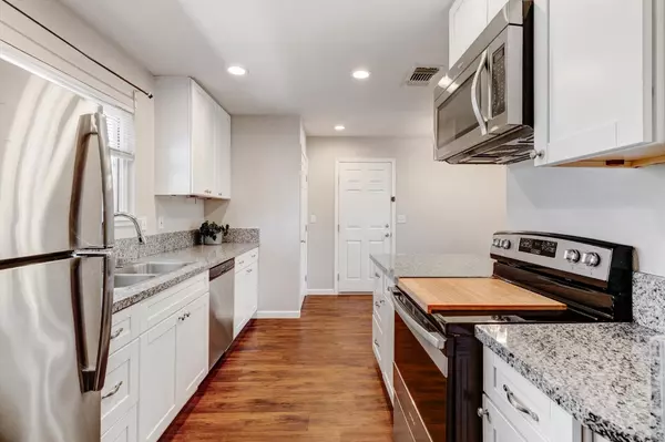 Sacramento, CA 95864,3132 Berkshire WAY