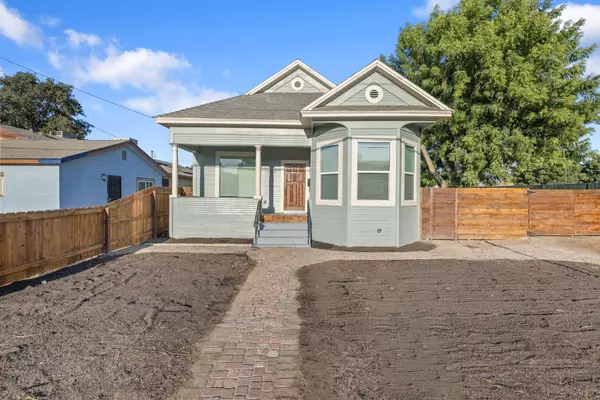 1101 N Harris ST, Hanford, CA 93230