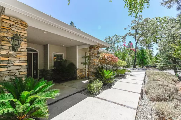 Pine Grove, CA 95665,13680 Elderberry DR