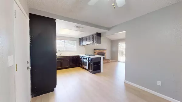 Manteca, CA 95336,771 Cheshire CT