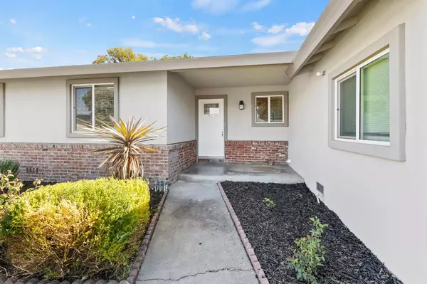 Sacramento, CA 95822,2130 Aaron WAY