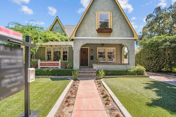 Modesto, CA 95354,216 Sycamore Avenue