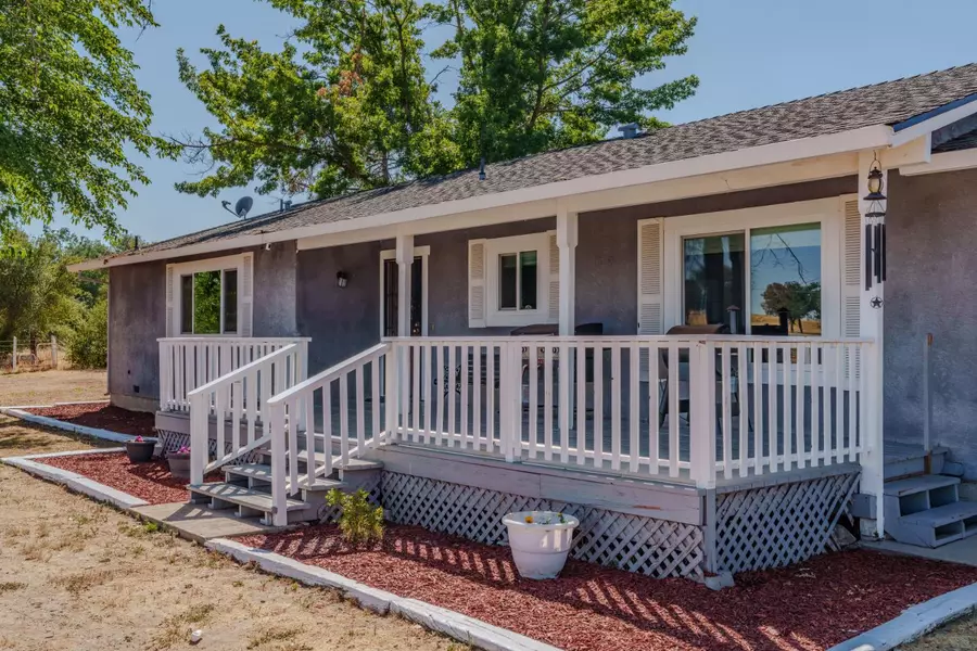 9680 Warren RD, Valley Springs, CA 95252