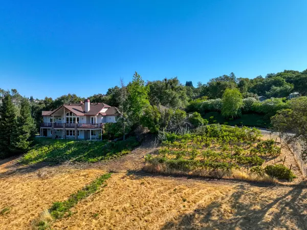 2233 Toscana PL, Auburn, CA 95603