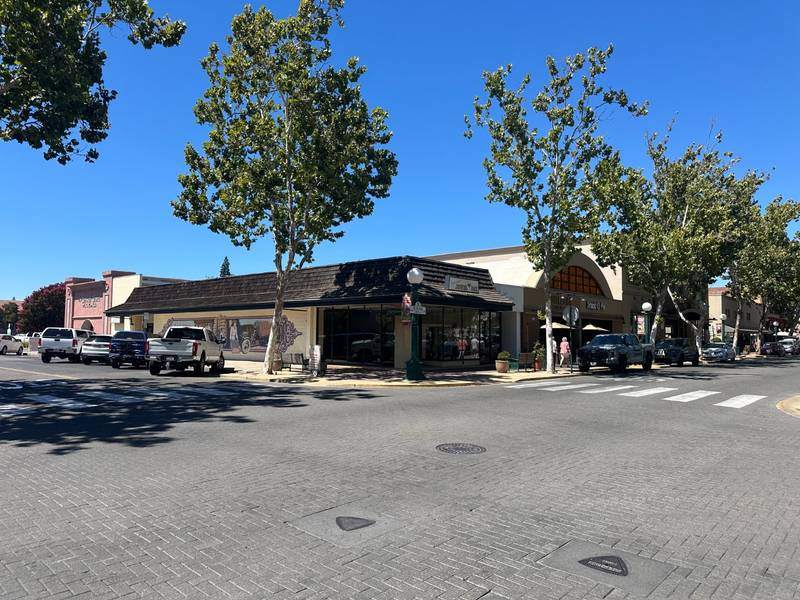 125 S School ST, Lodi, CA 95240