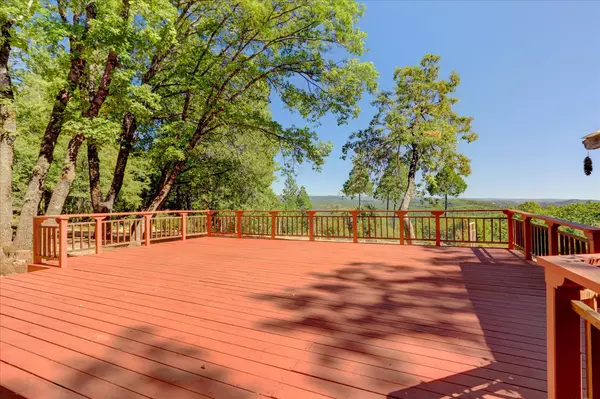 Grass Valley, CA 95945,14041 Loma Rica DR