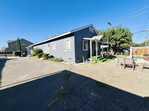 Citrus Heights, CA 95621,7781 Live Oak WAY