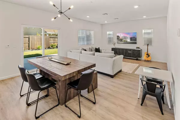 Roseville, CA 95747,7096 Star Trail WAY
