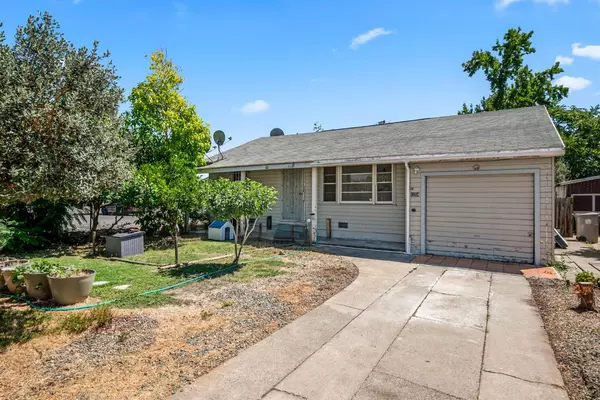 Sacramento, CA 95815,1204 El Monte AVE