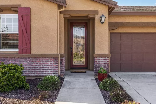 El Dorado Hills, CA 95762,5624 Los Reyes LN