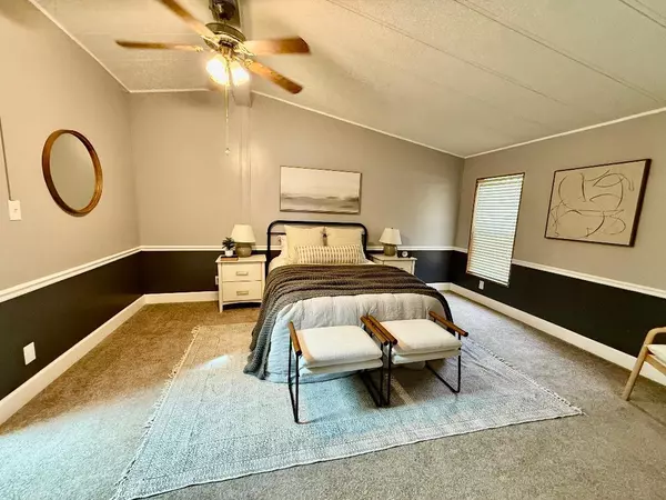 Roseville, CA 95678,350 Hendricks WAY