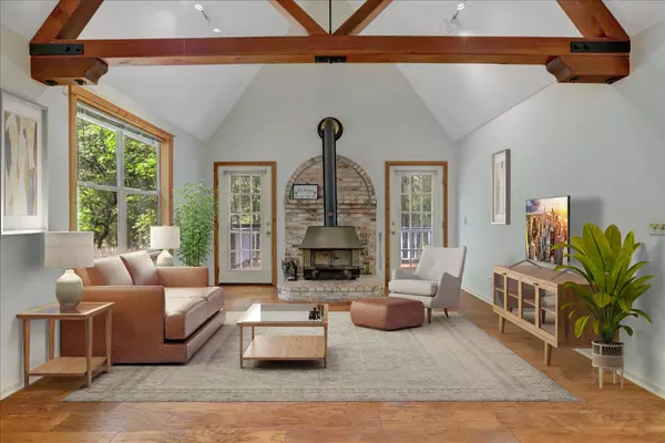 Nevada City, CA 95959,18125 Nubian WAY