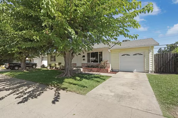 Lodi, CA 95240,1015 Holly DR