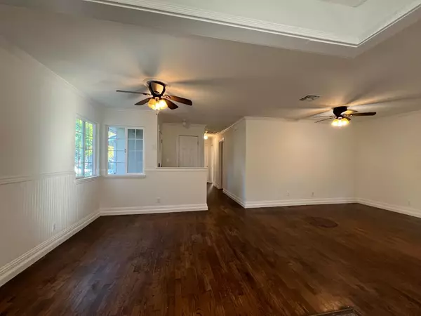 Modesto, CA 95350,208 Tokay AVE