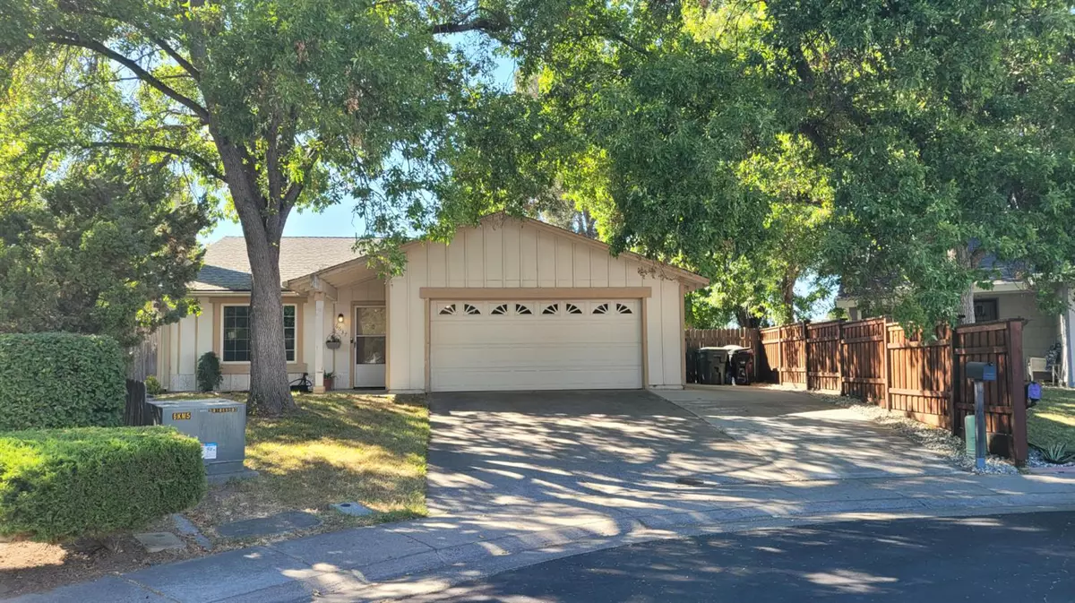 Sacramento, CA 95842,6637 Foxtail CT